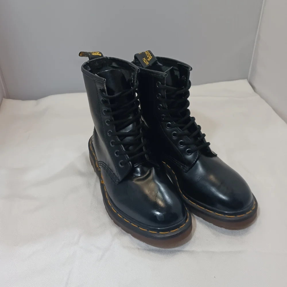 Dr. Martens Made in England Boots - Picture 16 of 17